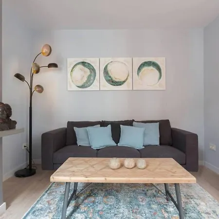 2 Bdr Penthouse In Grcia Barcelona