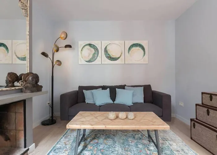 2 Bdr Penthouse In Grcia