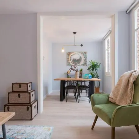 アパート 2 Bdr Penthouse In Grcia バルセロナ